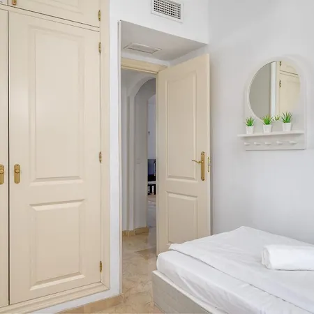 Fuengirola Penthouse With Seaviews Close To The By Costarentals - Ref 06 Apartment *
