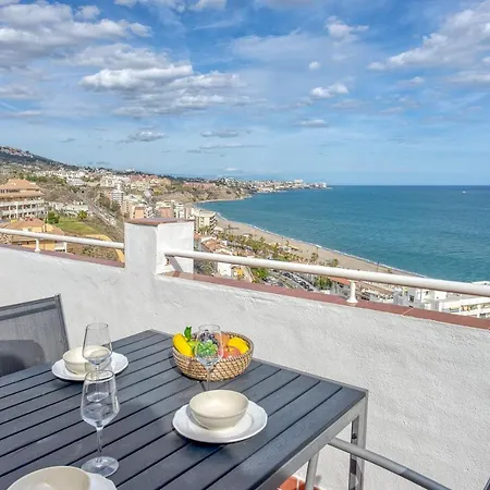 Fuengirola Penthouse By Costarentals - Ref 06