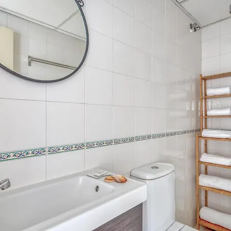 Fuengirola Penthouse With Seaviews Close To The By Costarentals - Ref 06 Apartment Torremolinos
